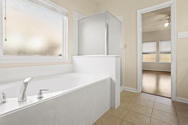 Building Photo - 6034 Preserve Ln