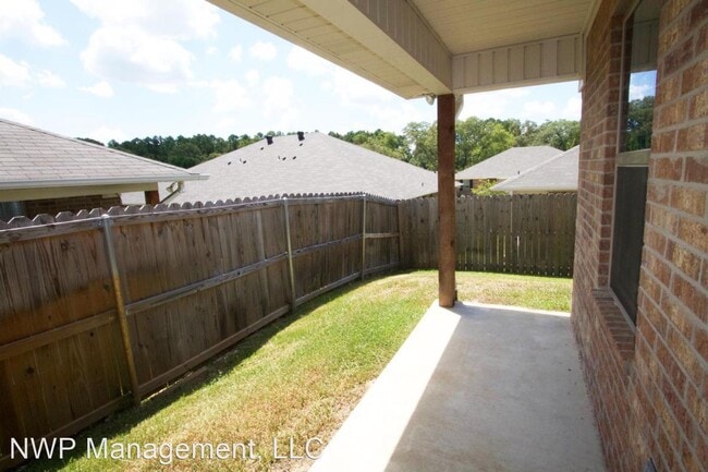 Building Photo - 3 br, 2 bath House - 3965 Cottage Drive