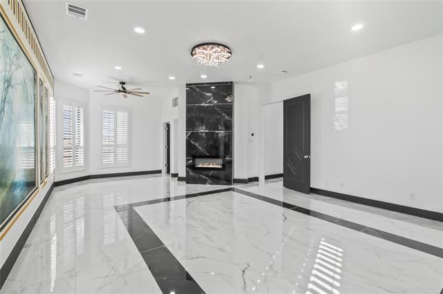 Building Photo - 5090 US-377