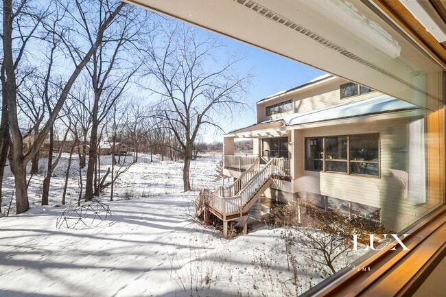 Building Photo - 2504 Sheffield Cir N