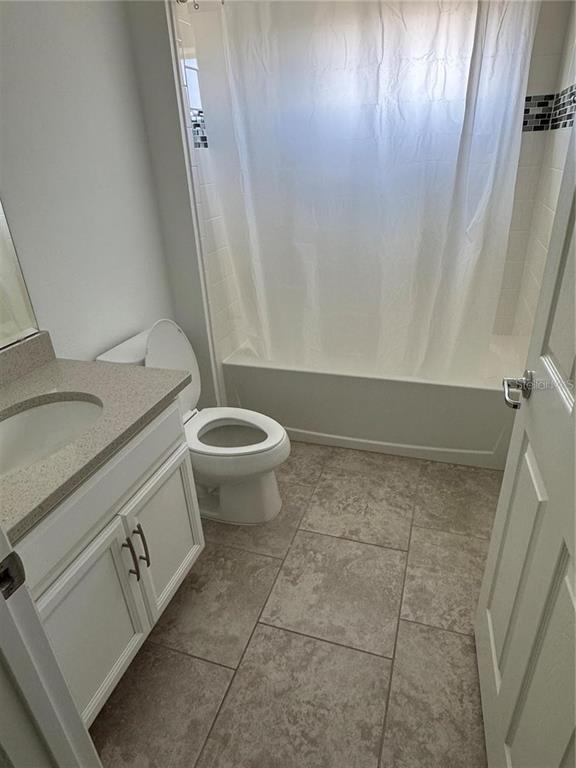 Building Photo - 10155 Grande Lp