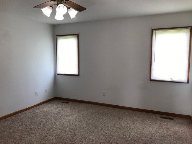 Building Photo - NWACS House For Rent by Capital Property M...