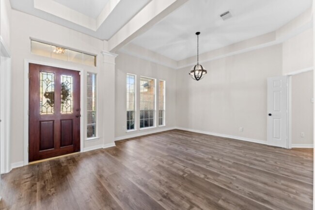Building Photo - 7103 Hot Creek Trc
