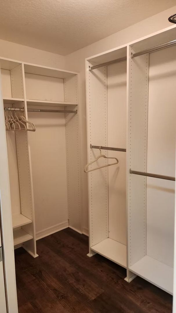 Building Photo - 3025 Bartow Ln