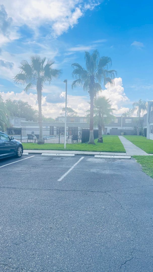 Building Photo - 1000 S Semoran Blvd