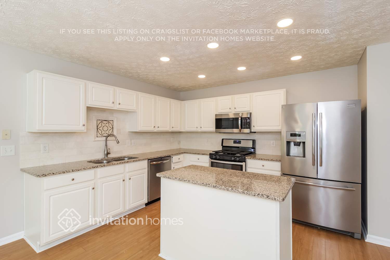 Building Photo - 525 Kensigton Park Dr