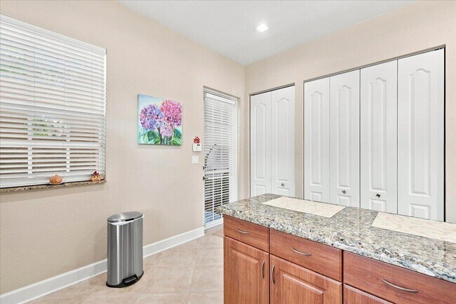 Building Photo - 701 SW 147th Ave