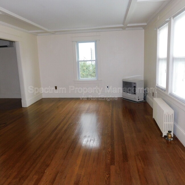 Building Photo - 27 Johnson Heights