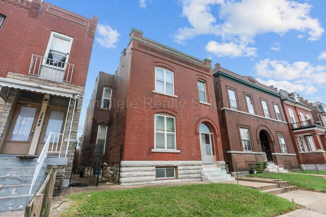 Building Photo - 2846 Wyoming St