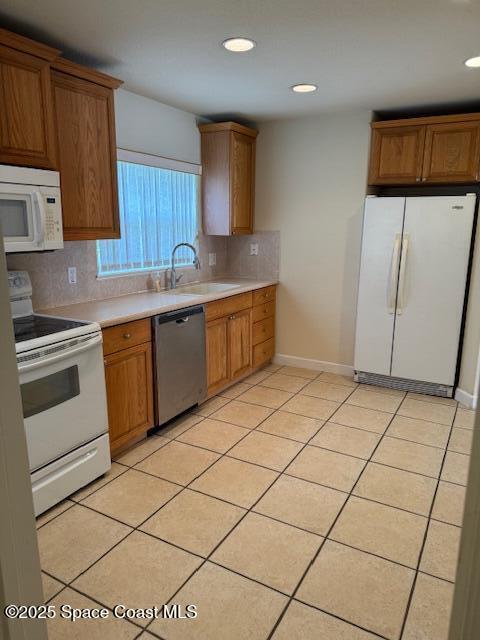 Building Photo - 1352 Gem Cir