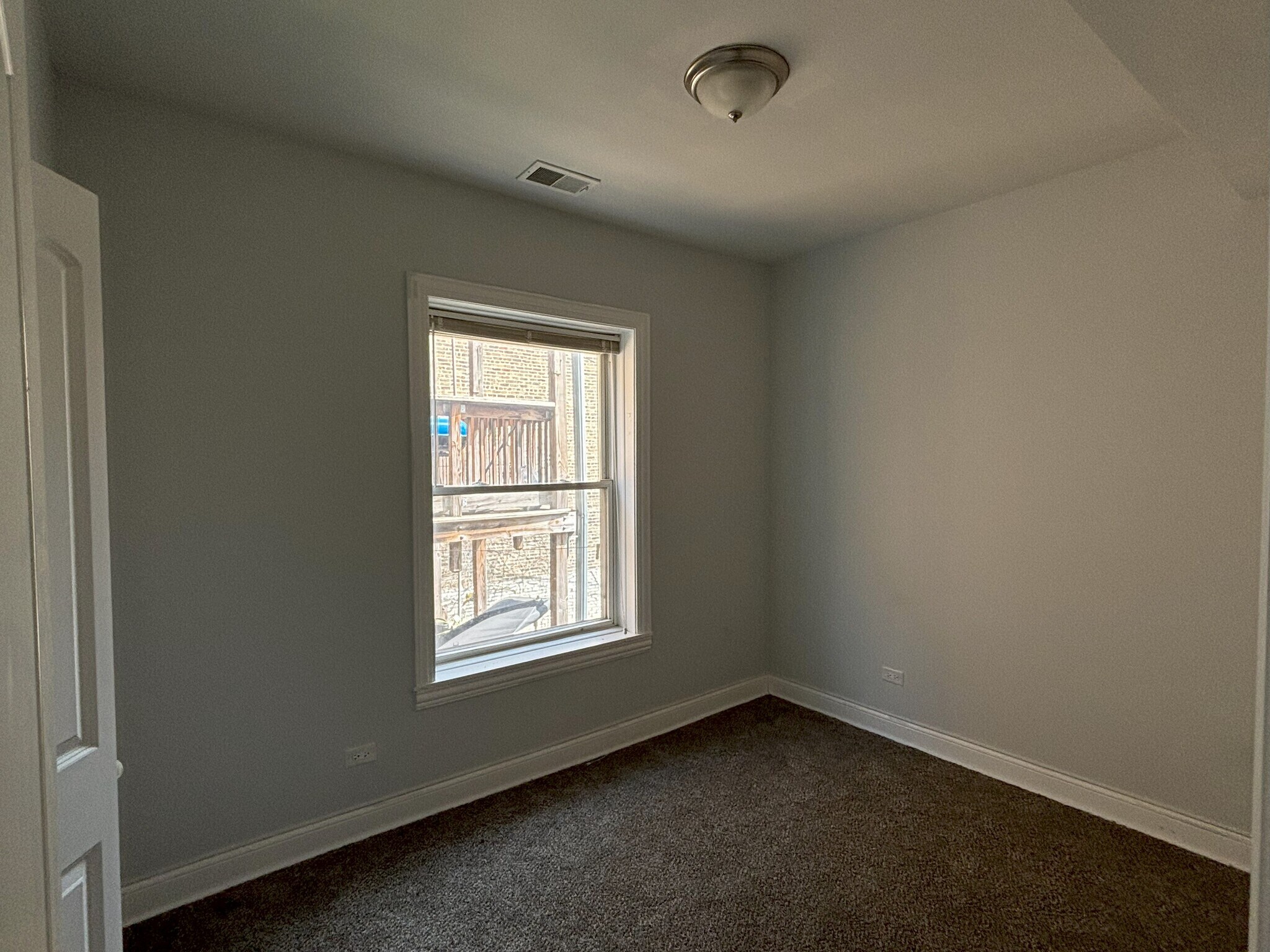 Building Photo - 3613 W Palmer St