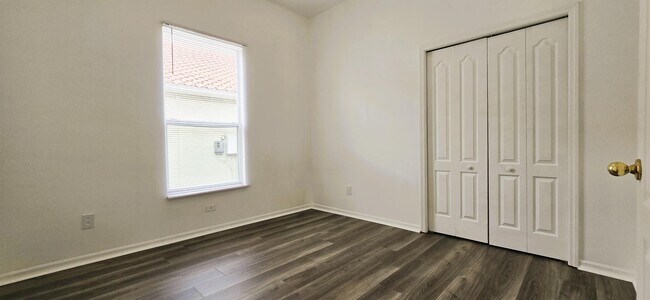 Building Photo - 1058 Tuscan Hills Blvd