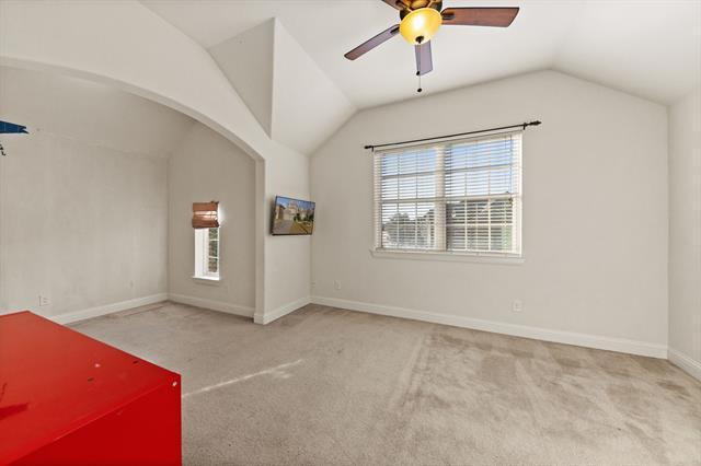 Building Photo - 15520 Mayflower Trail