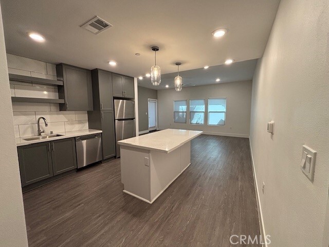 Building Photo - 8016 Santa Fe Springs Rd