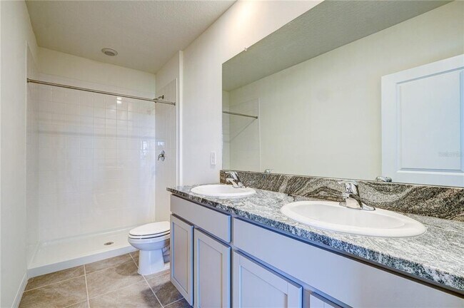 Building Photo - 17440 Crescent Moon Lp