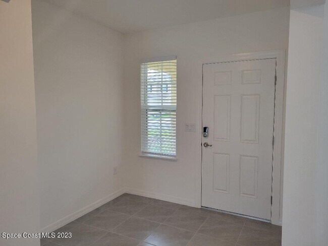 Building Photo - 2429 Bonnyton Ln NW