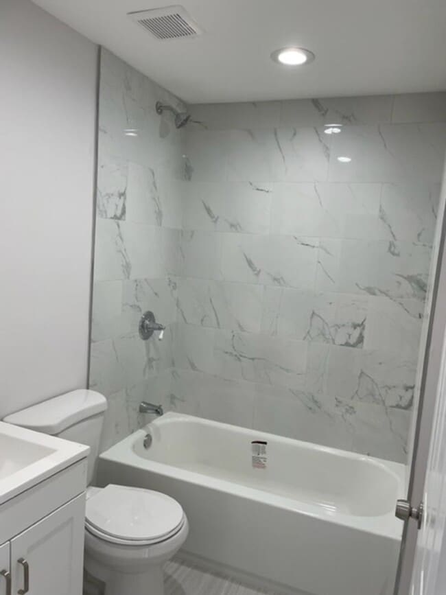 Building Photo - Beautifully Updated 3 Bedroom Home for Rent!