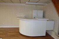 Building Photo - 40 Lanneau Dr