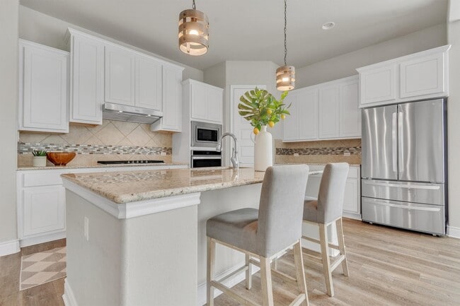 Building Photo - 421 Chinkapin Trail