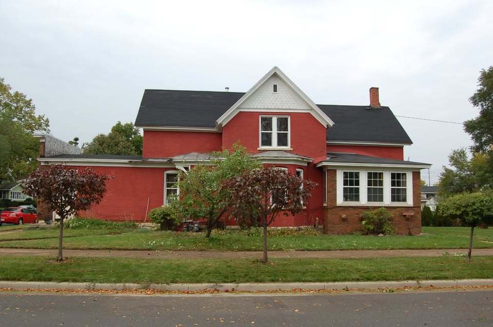 Building Photo - 1629 Johnson St