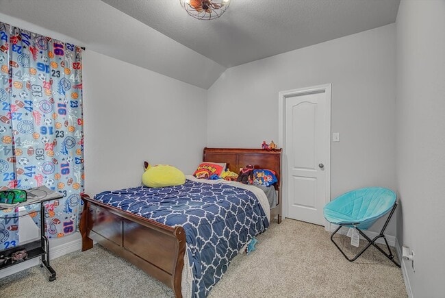 Building Photo - 2319 Gentle Breeze Ln