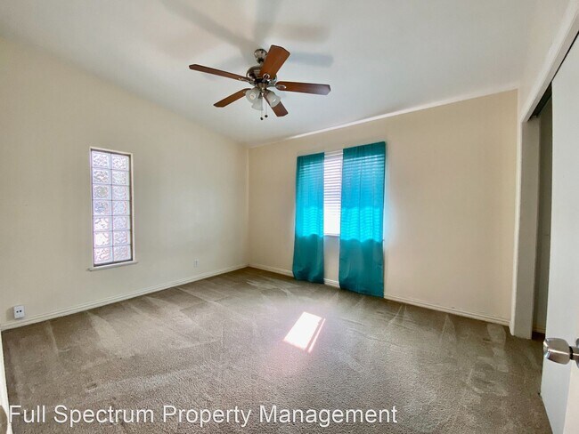 Building Photo - 2 br, 1 bath House - 5214 Joe Sayers Ave #1