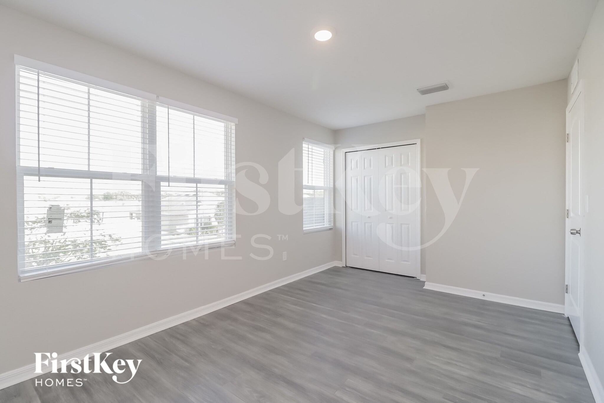 Building Photo - 35702 Jenny Lynne Cir