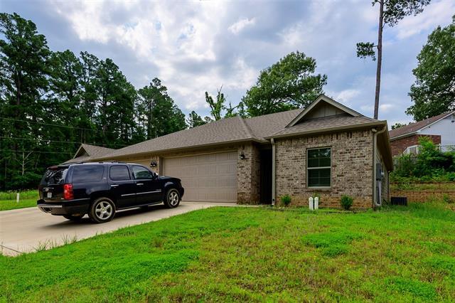 Building Photo - 2647 Westminster Dr
