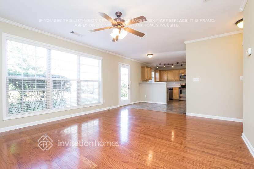 Building Photo - 6582 Grand Hickory Dr