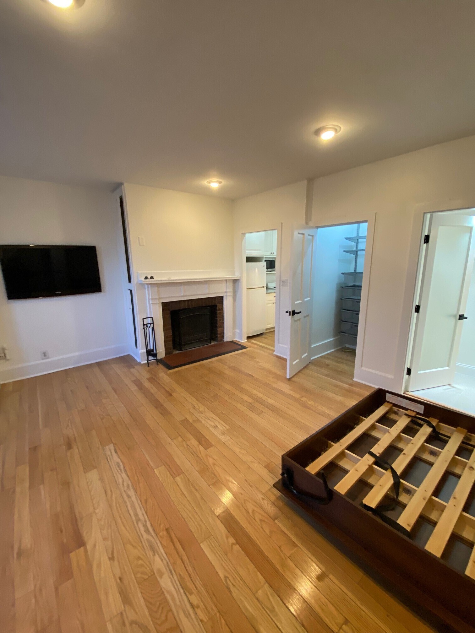Building Photo - 458 Beacon St