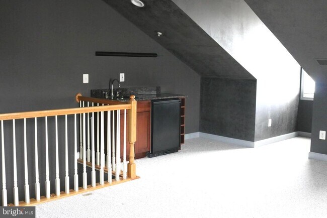 Building Photo - 1601 Leeds Castle Dr