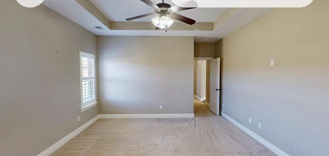 Building Photo - 763 Fairway Pointe Cove W