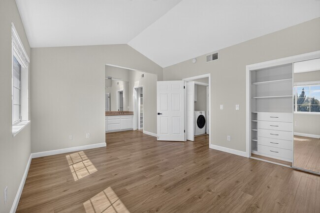 Building Photo - 2802 Cozumel Cir