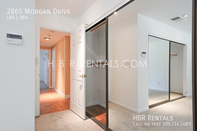 Building Photo - 2865 Morgan Dr