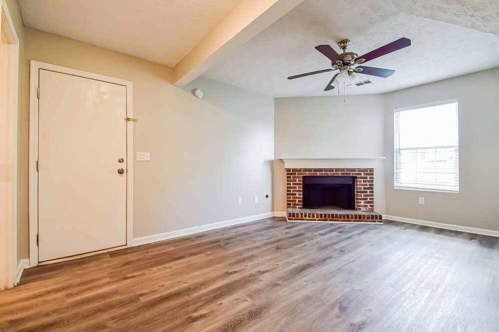 Building Photo - 6149 Raleigh Oaks Ct