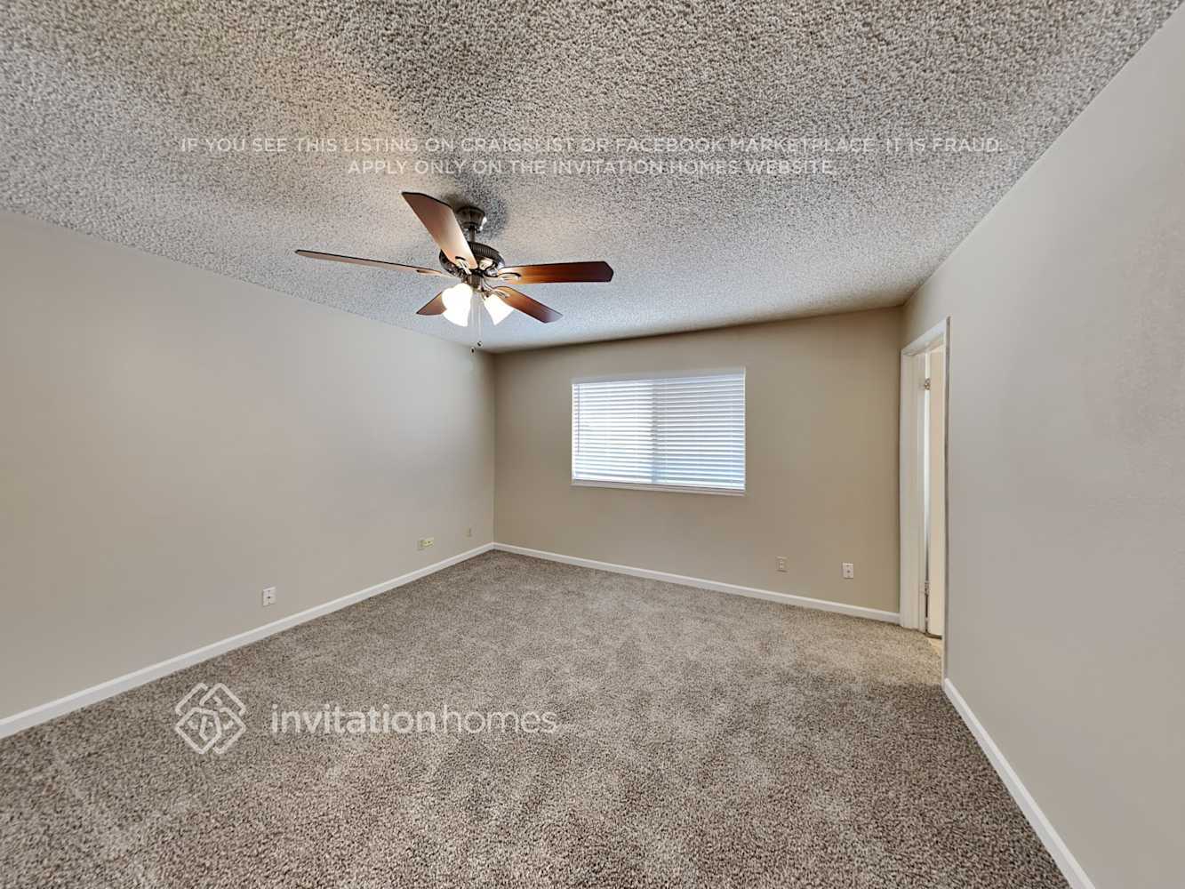 Building Photo - 9023 W Harmont Dr