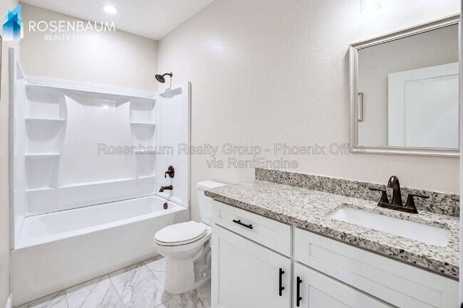 Building Photo - 10919 W Carmelita Cir