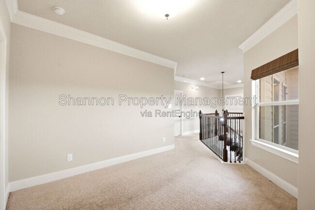 Building Photo - 5642 Petty St