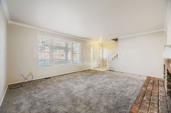 Building Photo - 6930 E Briarwood Dr