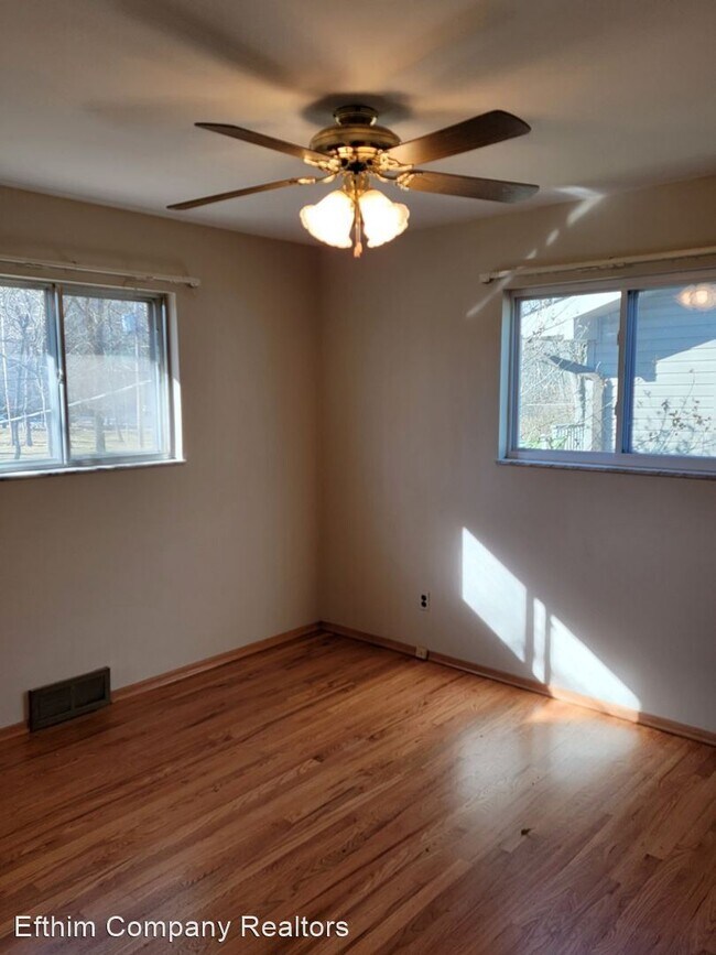 Building Photo - 3 br, 2 bath House - 8743 Pardee Lane