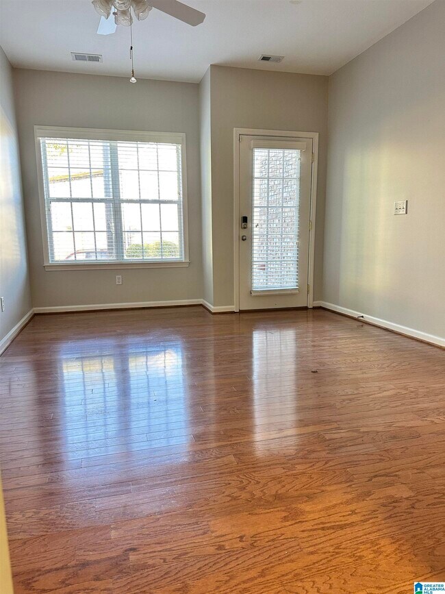 Building Photo - 525 Hackberry Ridge Cove