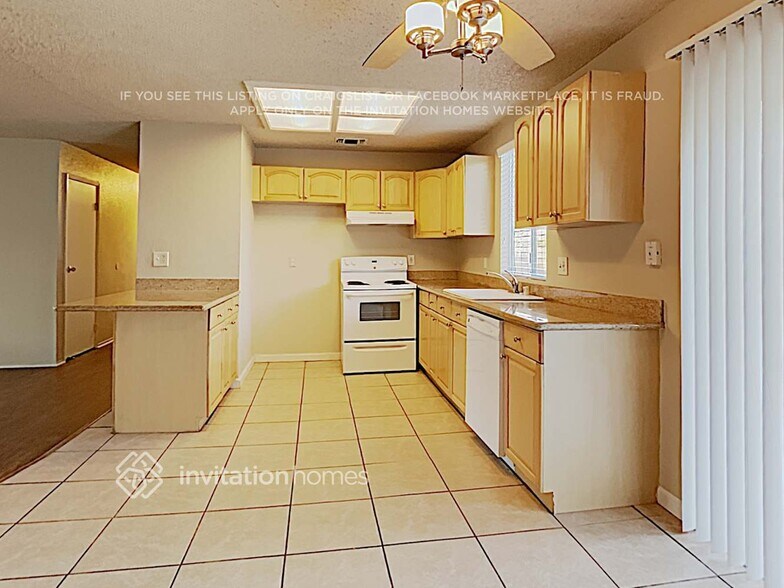 Building Photo - 1601 Neihart Ave