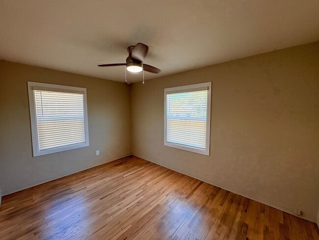 Building Photo - 2 Bed House in Lemon Grove