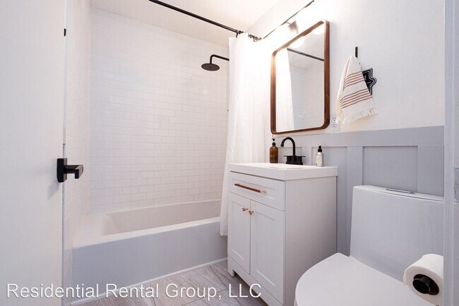 Building Photo - 3 br, 1.5 bath House - 606 N Grant Street