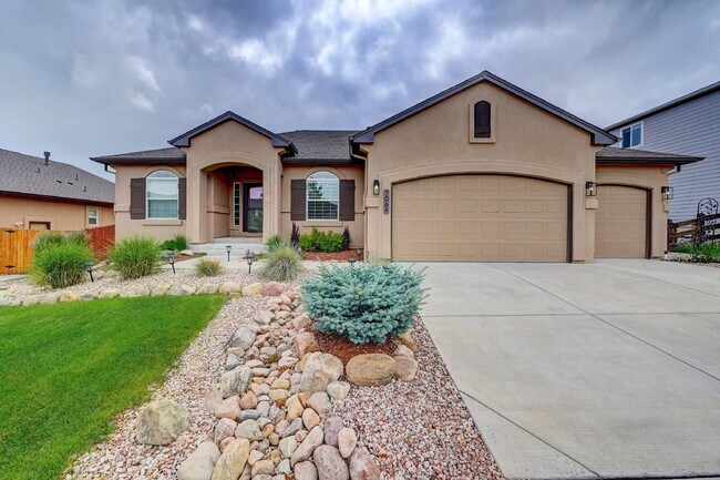 Primary Photo - $3,100 - 4-Bed, 3-Bath Home in Co Springs ...