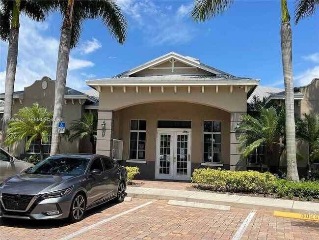 Building Photo - 1955 Marsh Harbor Dr