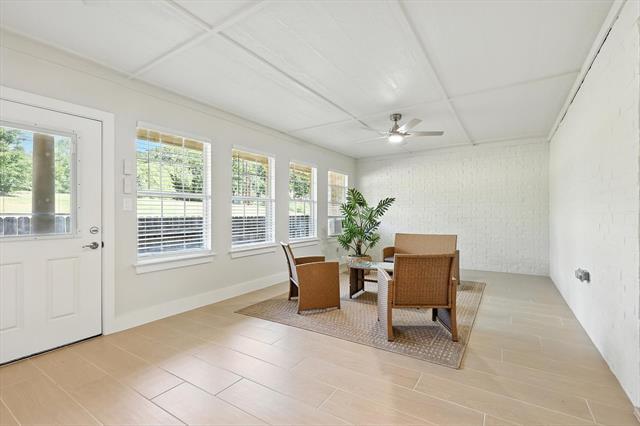 Building Photo - 3901 Montecito Dr