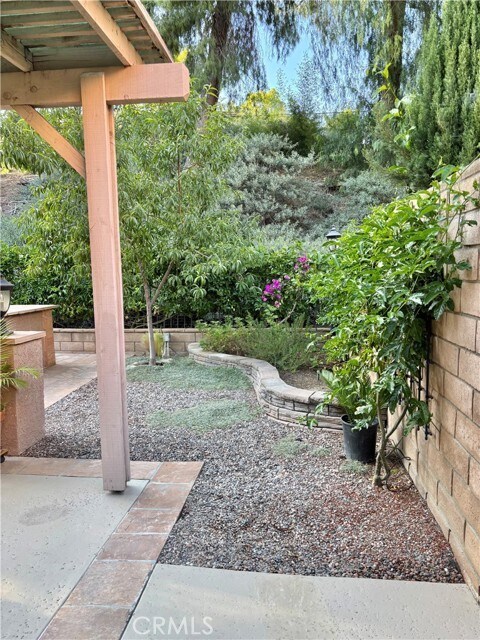 Building Photo - 1834 Berryhill Dr