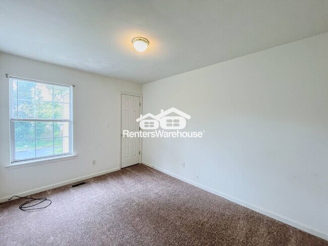 Building Photo - 5623 Rivermill Cir