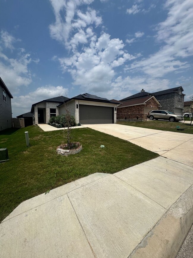 Building Photo - A Miust See! New & Modern - 1 Story - 3/2 ...